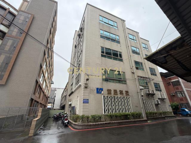 新竹清大旁廠房5樓