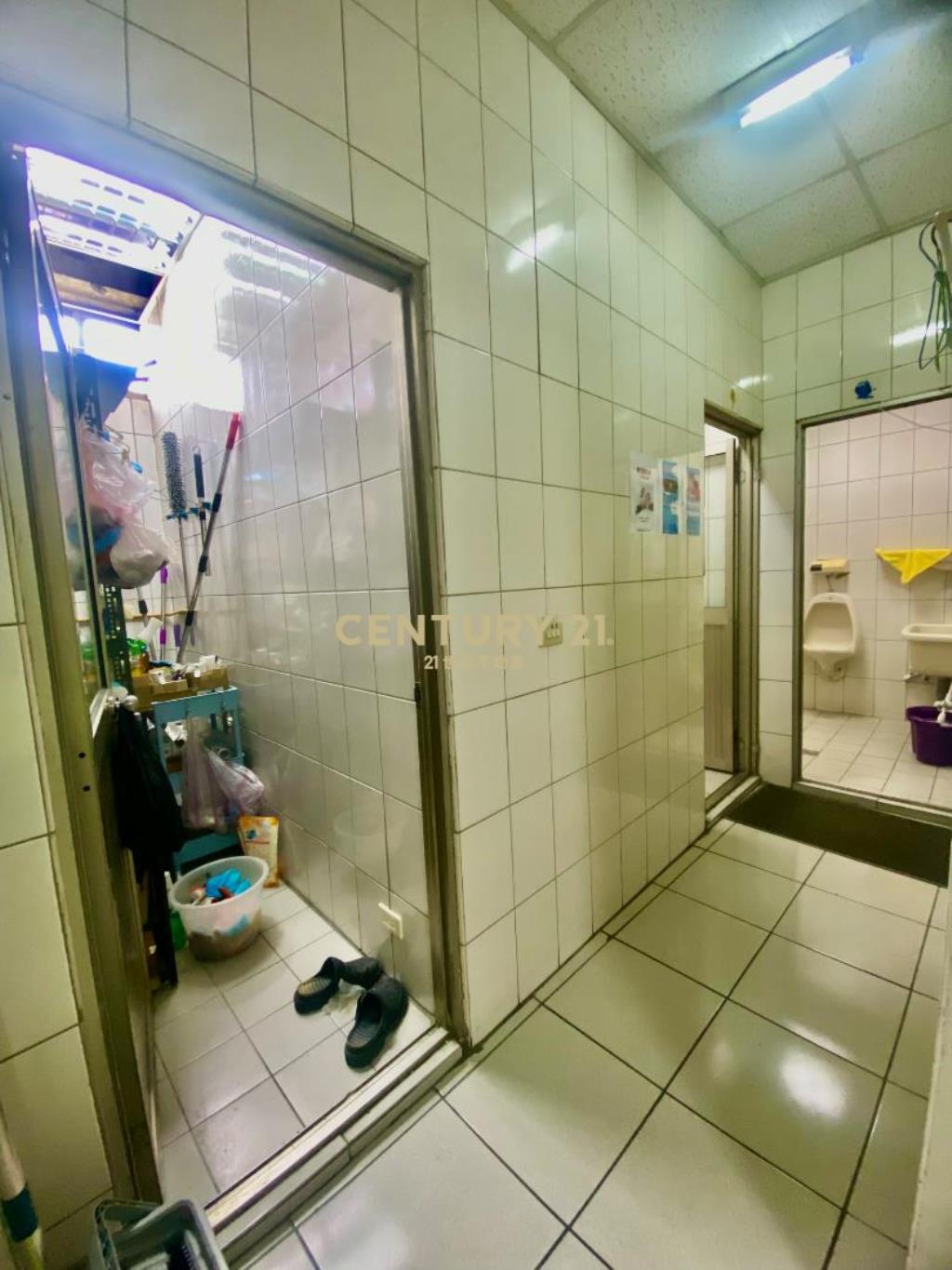 新竹清大旁廠房5樓