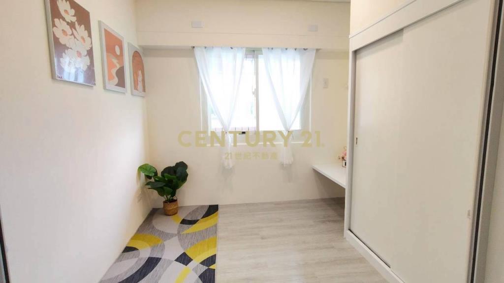 楊梅台北亞熱帶凱薩區美三房車