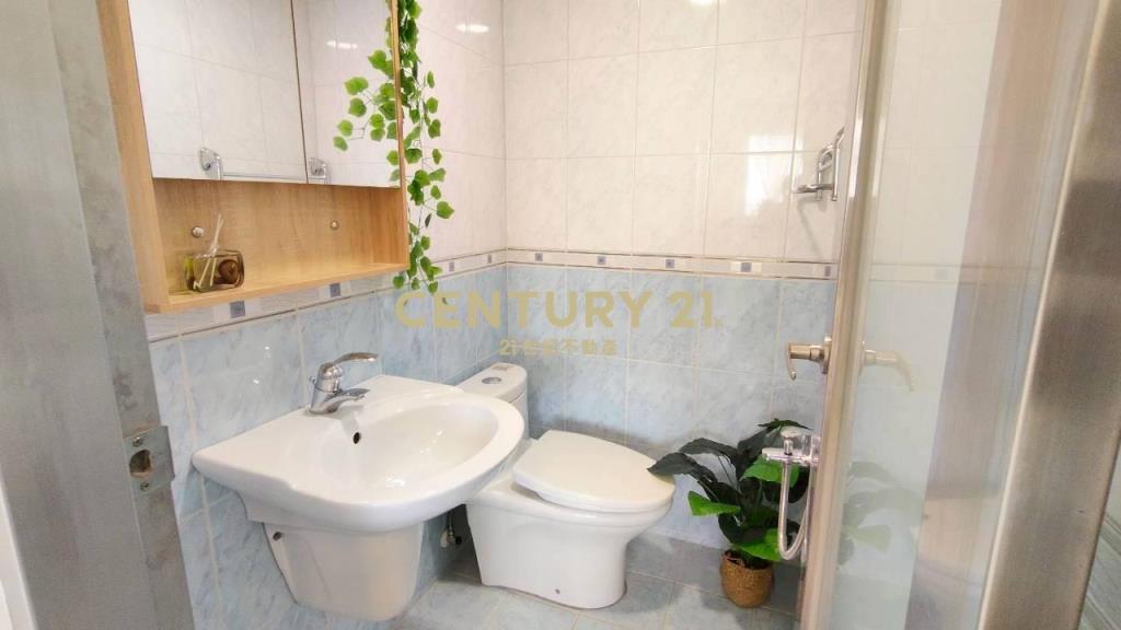 楊梅台北亞熱帶凱薩區美三房車