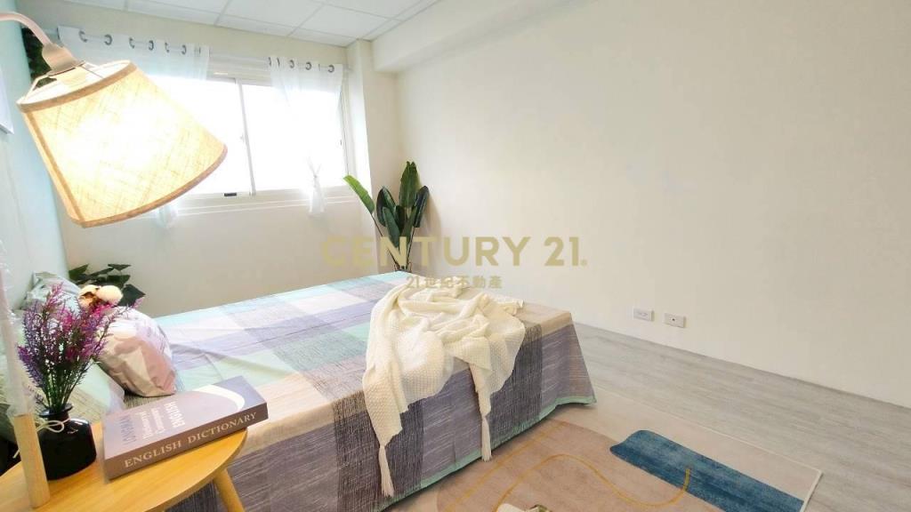 楊梅台北亞熱帶凱薩區美三房車