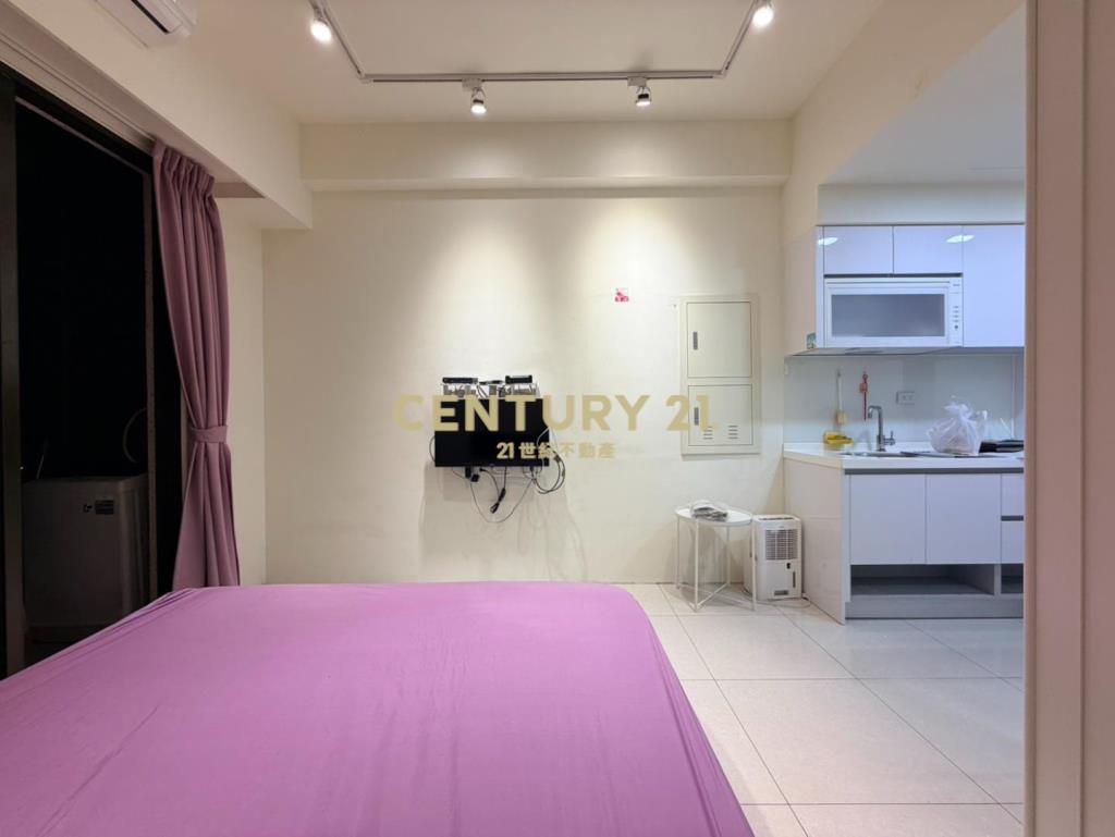 華興池第一排稀有三套房車自用收租好棒