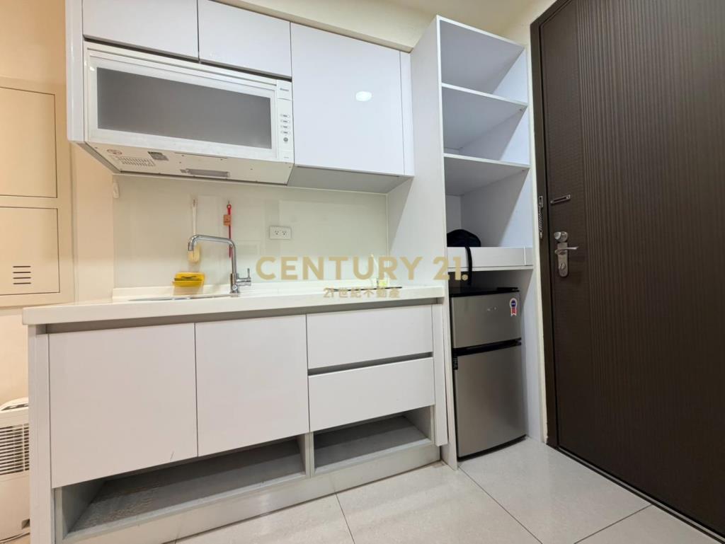 華興池第一排稀有三套房車自用收租好棒