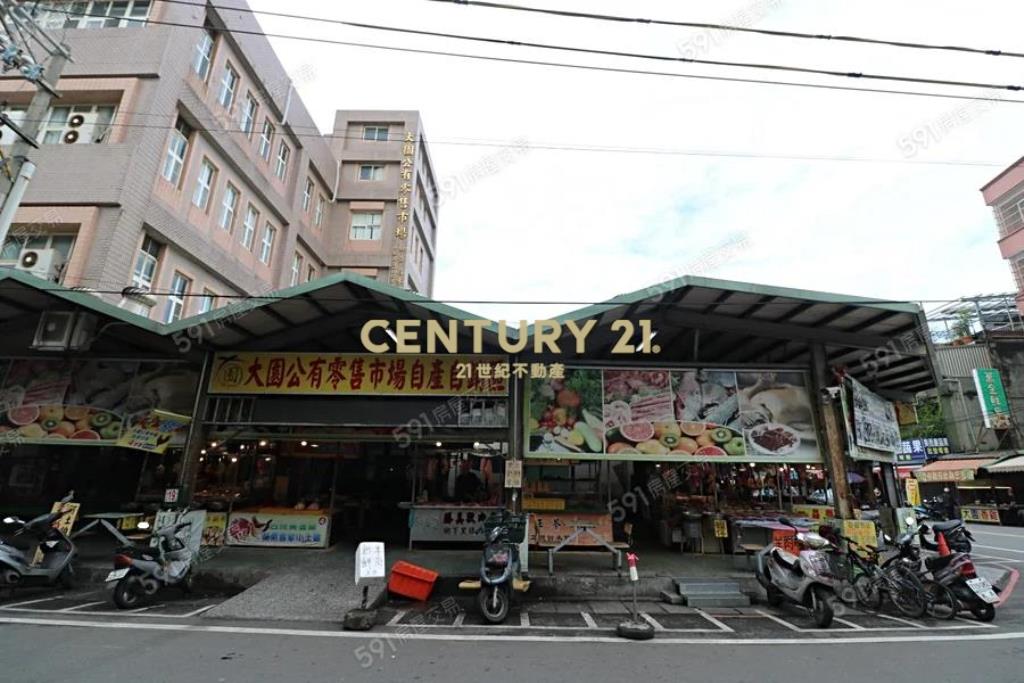 華興池第一排稀有三套房車自用收租好棒