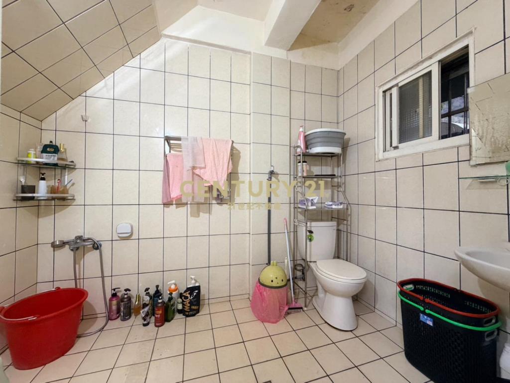 龍岡G29中山東路稀有透天