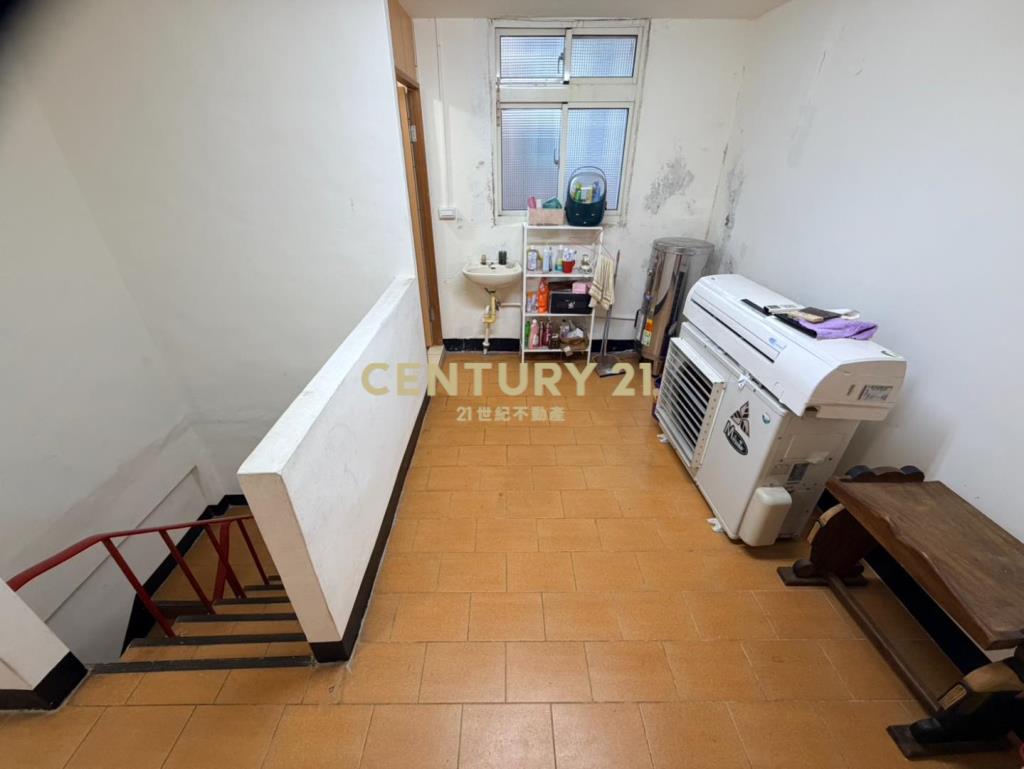 龍岡G29中山東路稀有透天