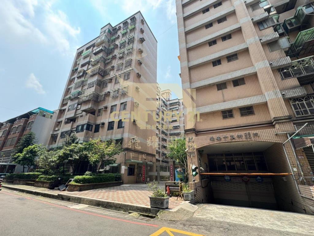 【內壢後站】環中商圈精美3房