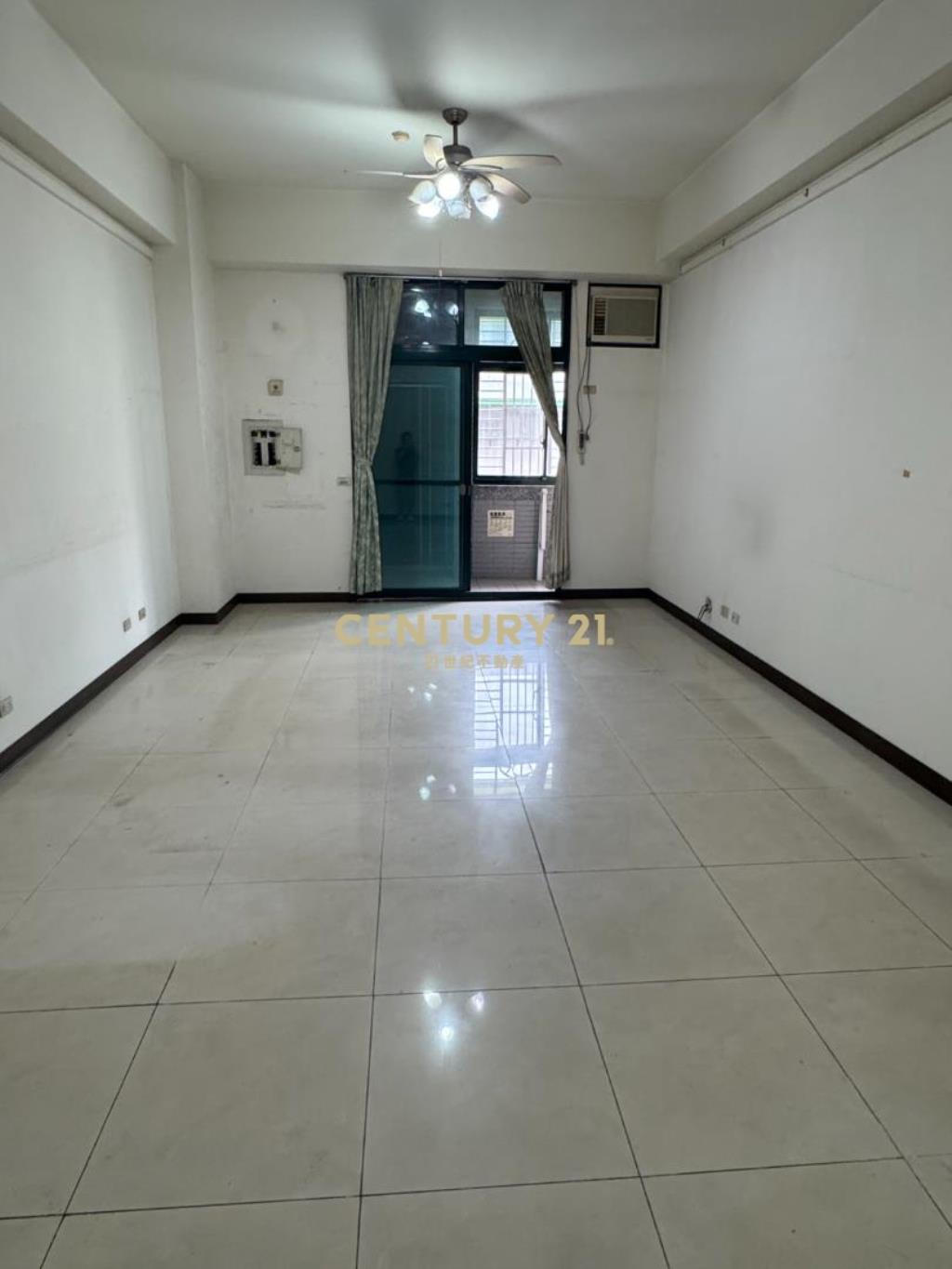 竹北縣政特區稀有3房雙車位