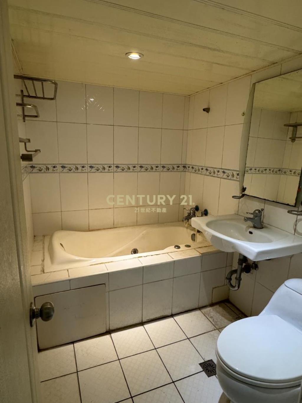 竹北縣政特區稀有3房雙車位