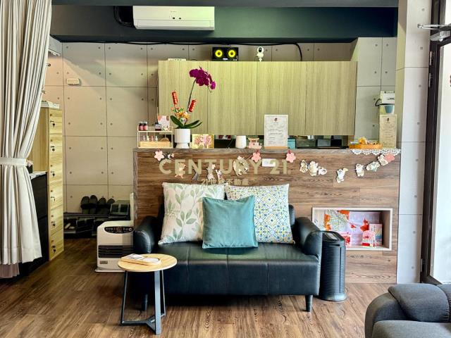 青埔A18成家大璽大露臺黃金店面雙