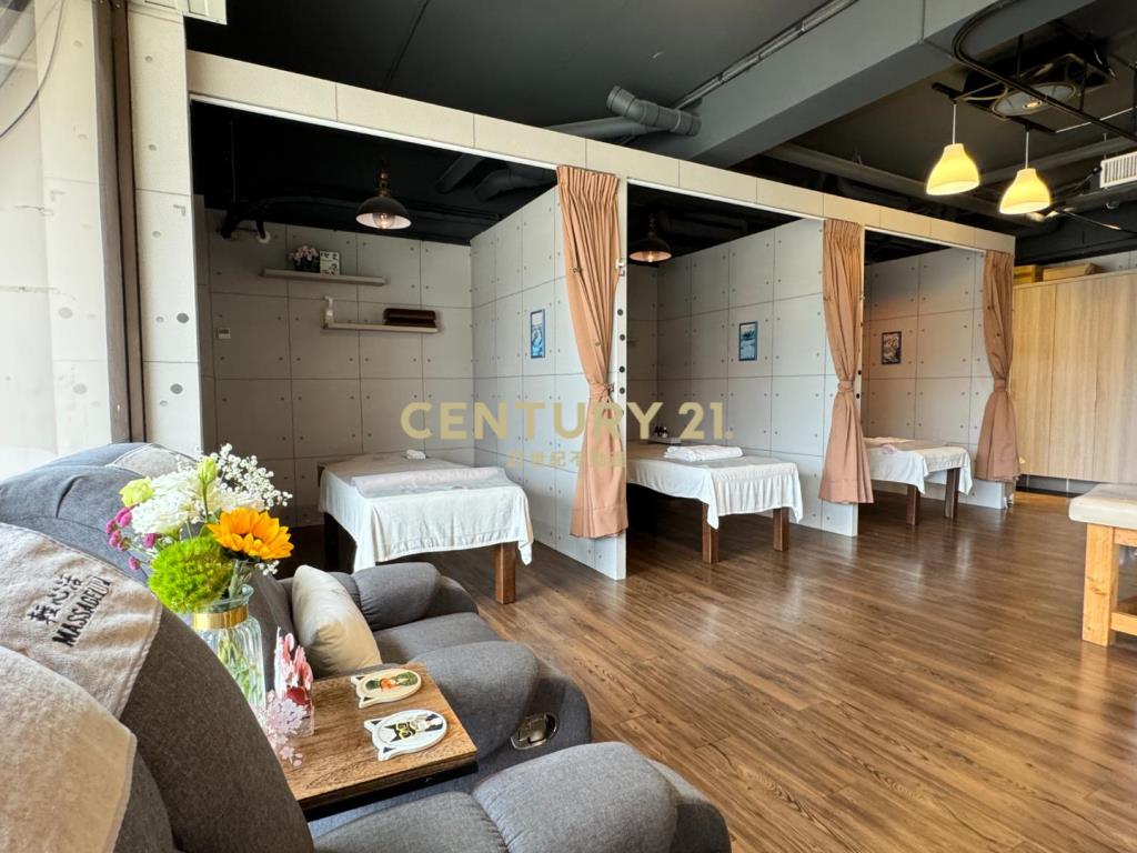 青埔A18成家大璽大露臺黃金店面雙