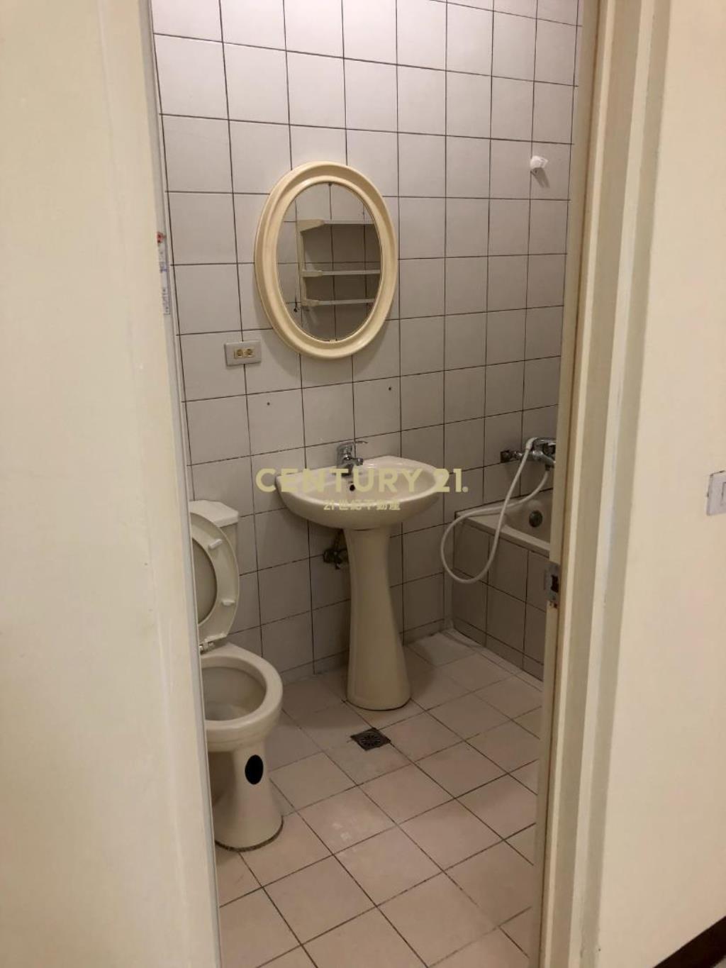 近新興高中公寓*工業用*