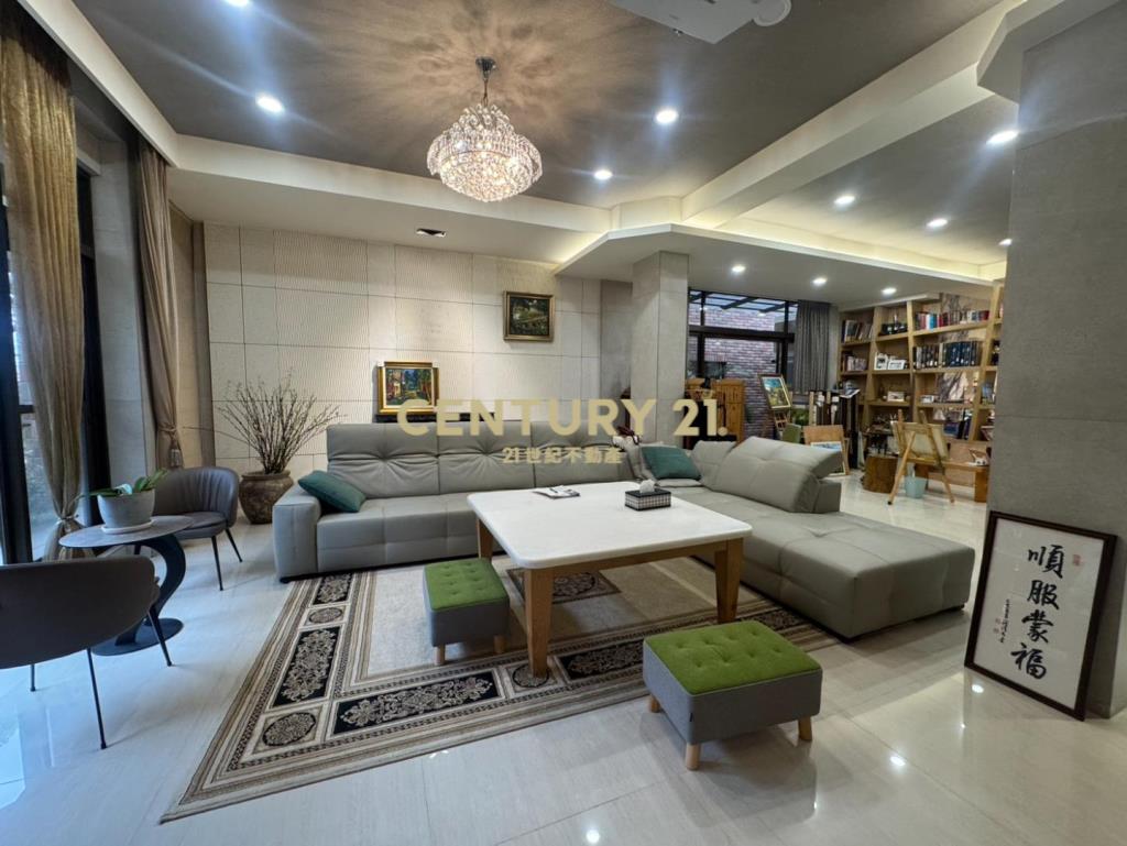 中央大學稀有千萬裝潢超大地坪美式電梯豪宅