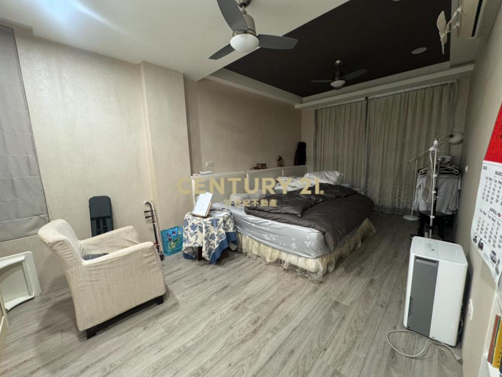 中央大學稀有千萬裝潢超大地坪美式電梯豪宅