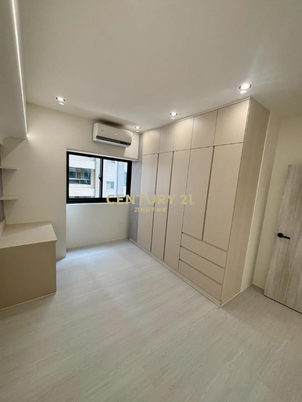 城市之光美妝漂亮兩房