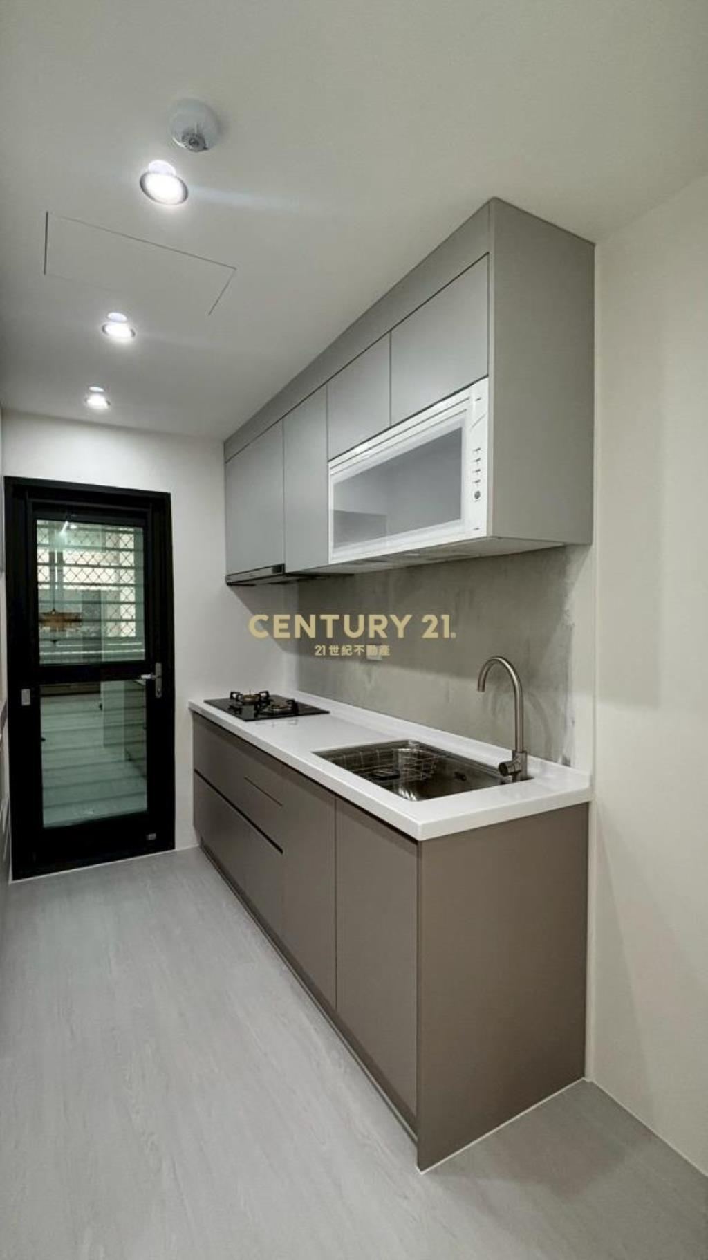 城市之光美妝漂亮兩房