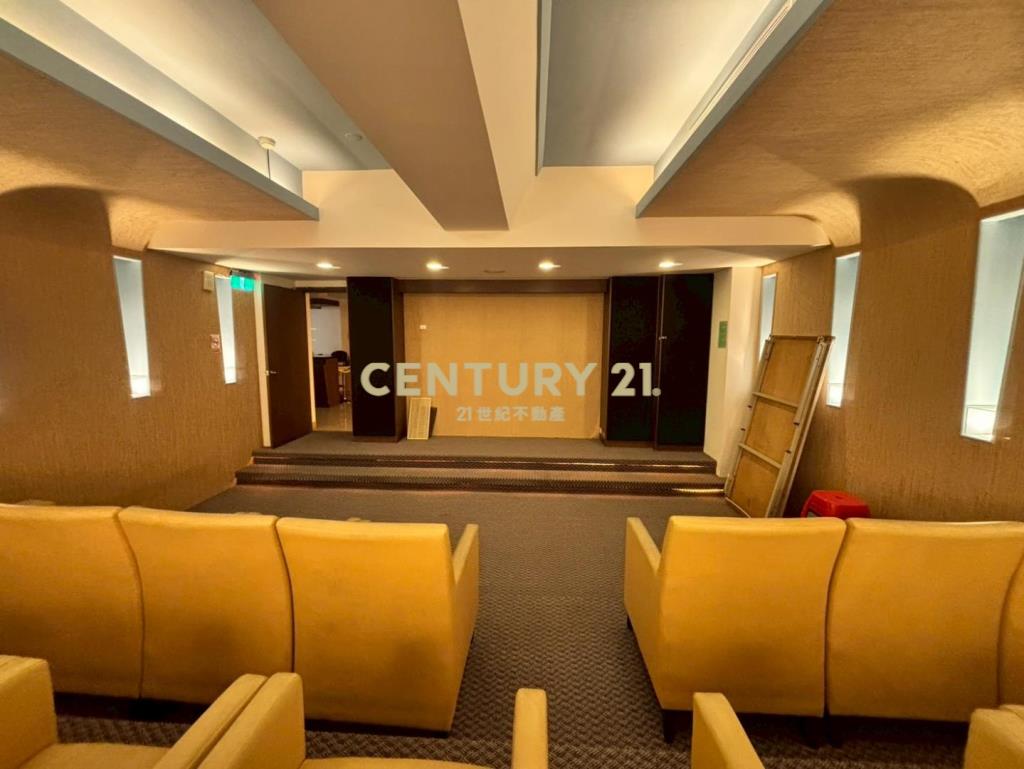 城市之光美妝漂亮兩房