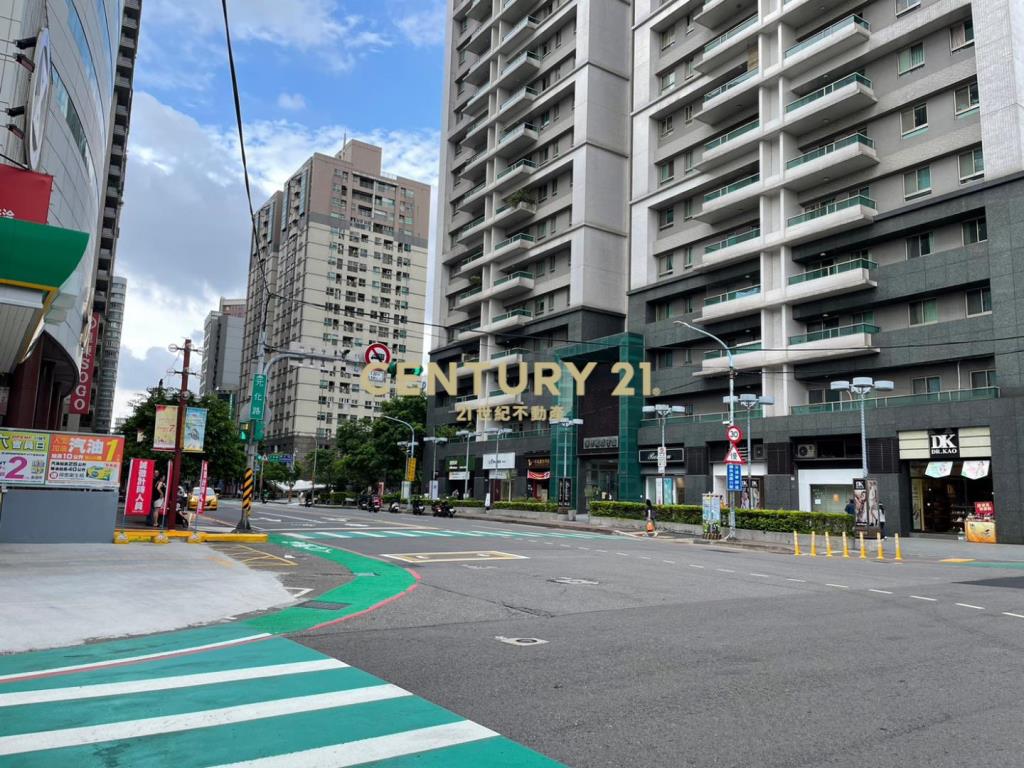 精選-帝王核心大面寬三角透店