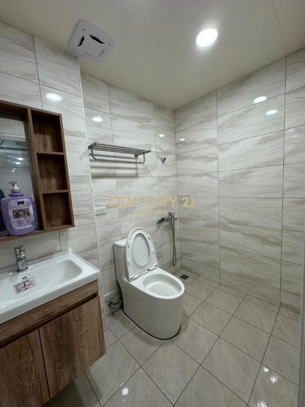 （專任）內壢後火車公寓稀有1樓