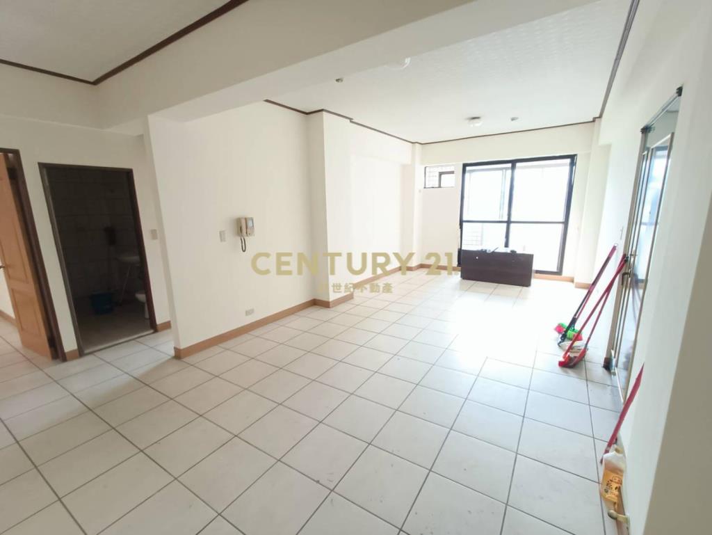 健行正三大房車