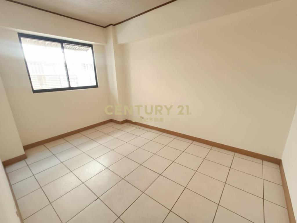 健行正三大房車