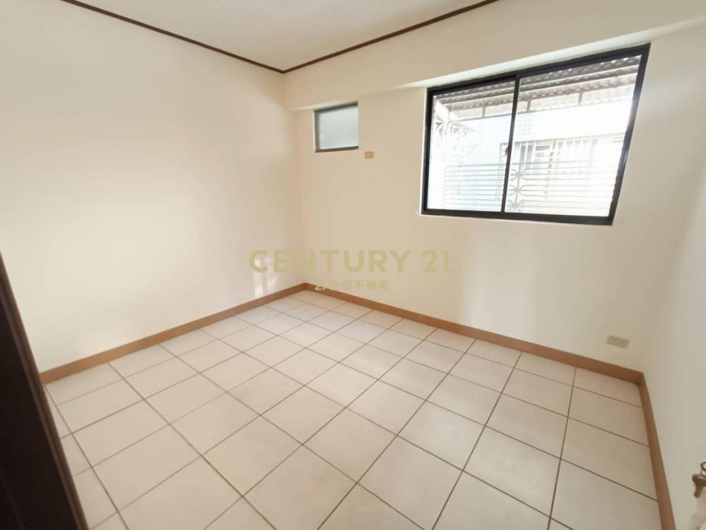 健行正三大房車