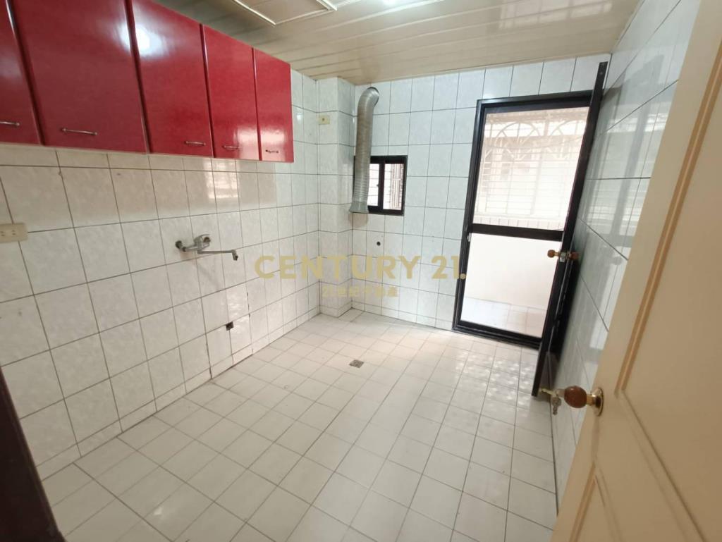 健行正三大房車