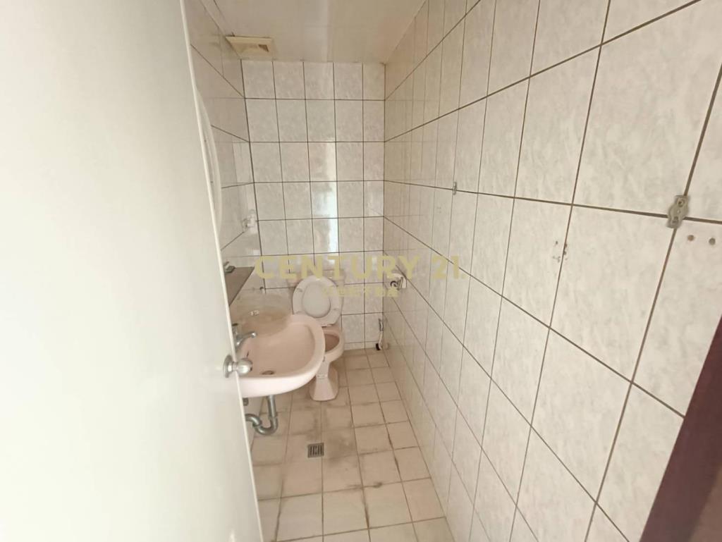 健行正三大房車