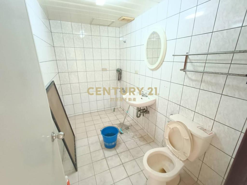 健行正三大房車