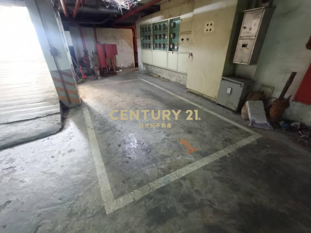 健行正三大房車