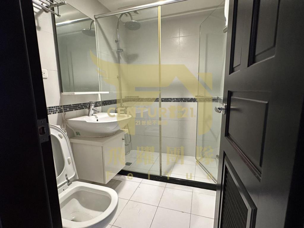 【楊梅交流道】【舞揚一綻】【三房+車位】