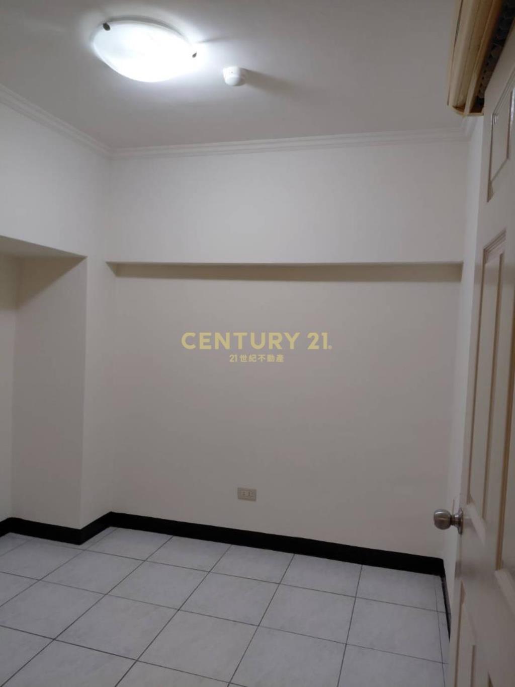 平鎮~平興國中美4房樓中樓電梯