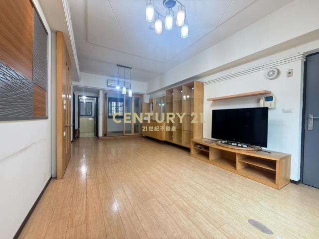 近火車站 家樂福維納斯三房車