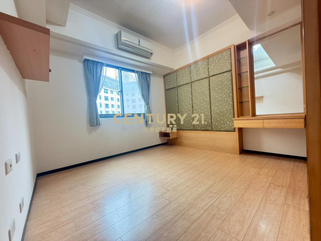 近火車站 家樂福維納斯三房車