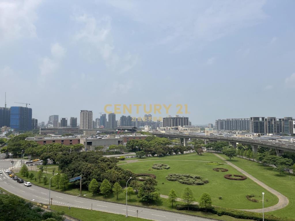 亞昕喜徠登 三房車出租
