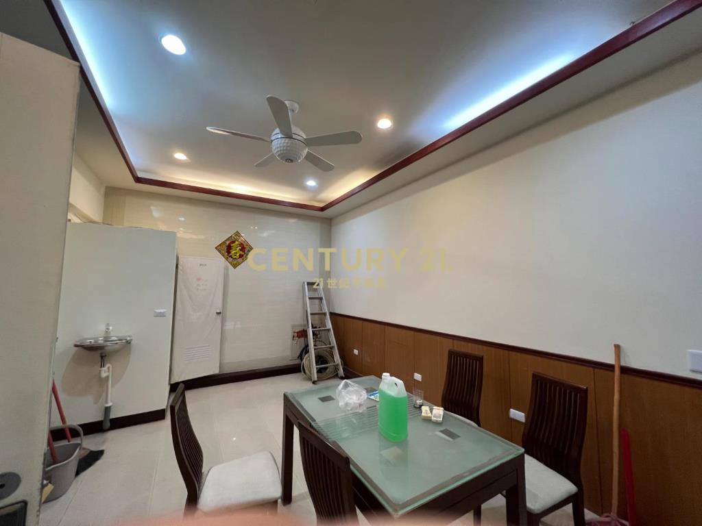 楊梅市場大面寬收租店住