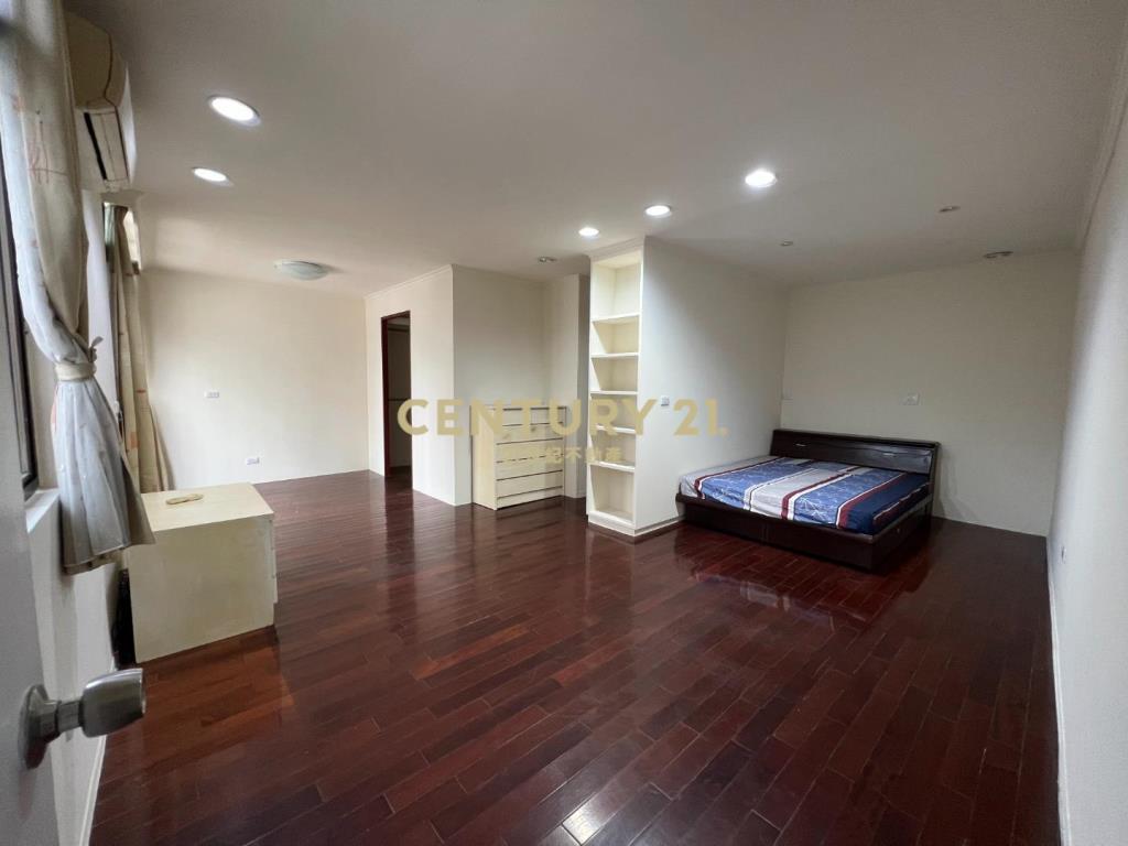 楊梅市場大面寬收租店住