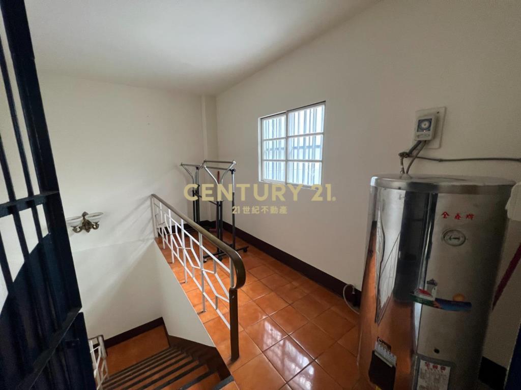 楊梅市場大面寬收租店住