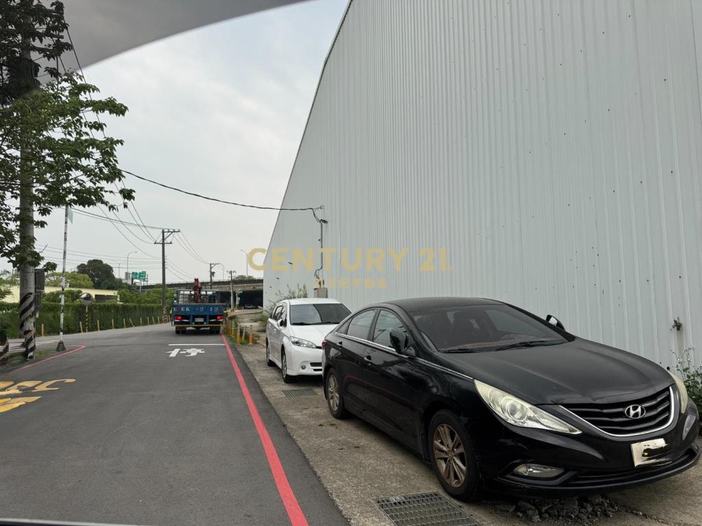 國道一號和台66交叉處交通用地