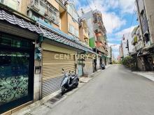 吉林二路交流道旁裝潢美別墅