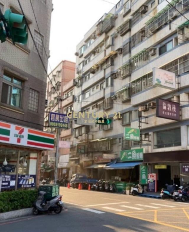 健行科大精美四套房(電梯)