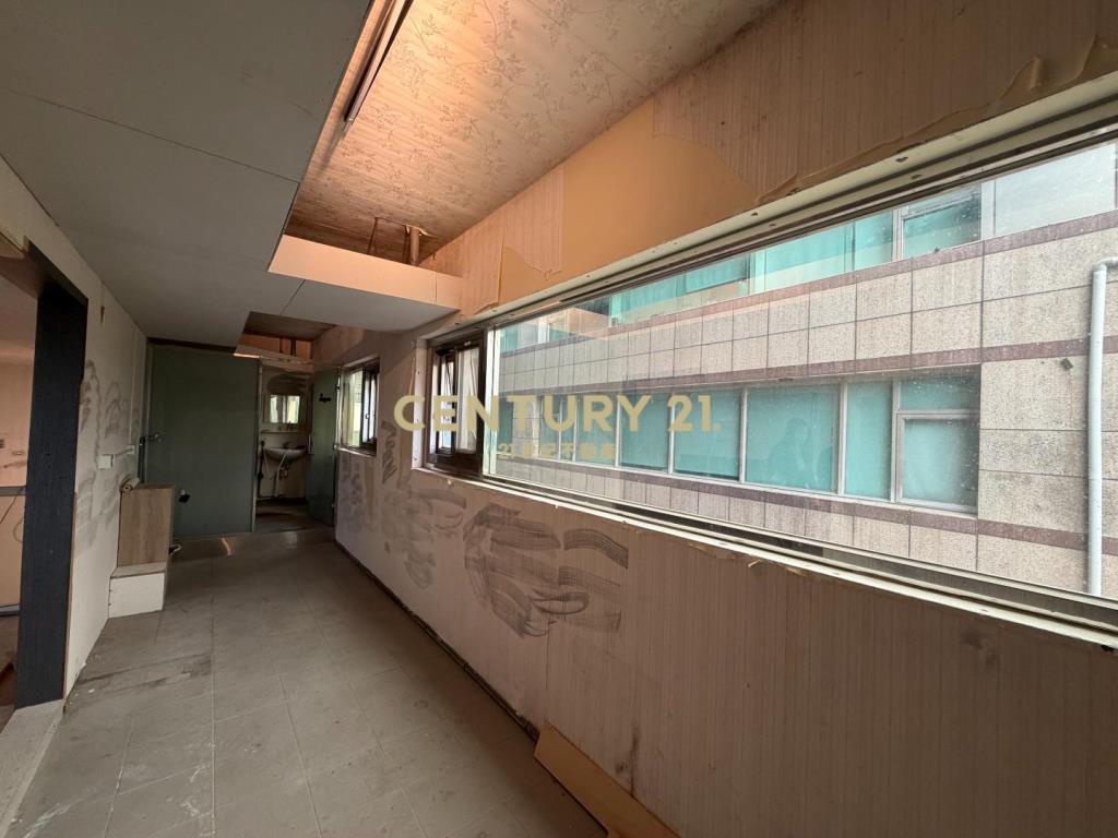 林口長庚醫院商圈~樓中樓店面