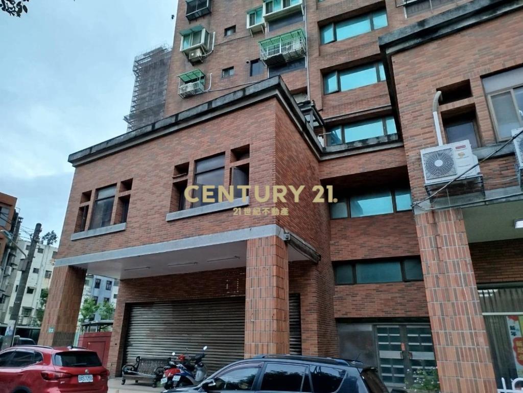 桃園夜市商業1+2樓店面 + 平面車位