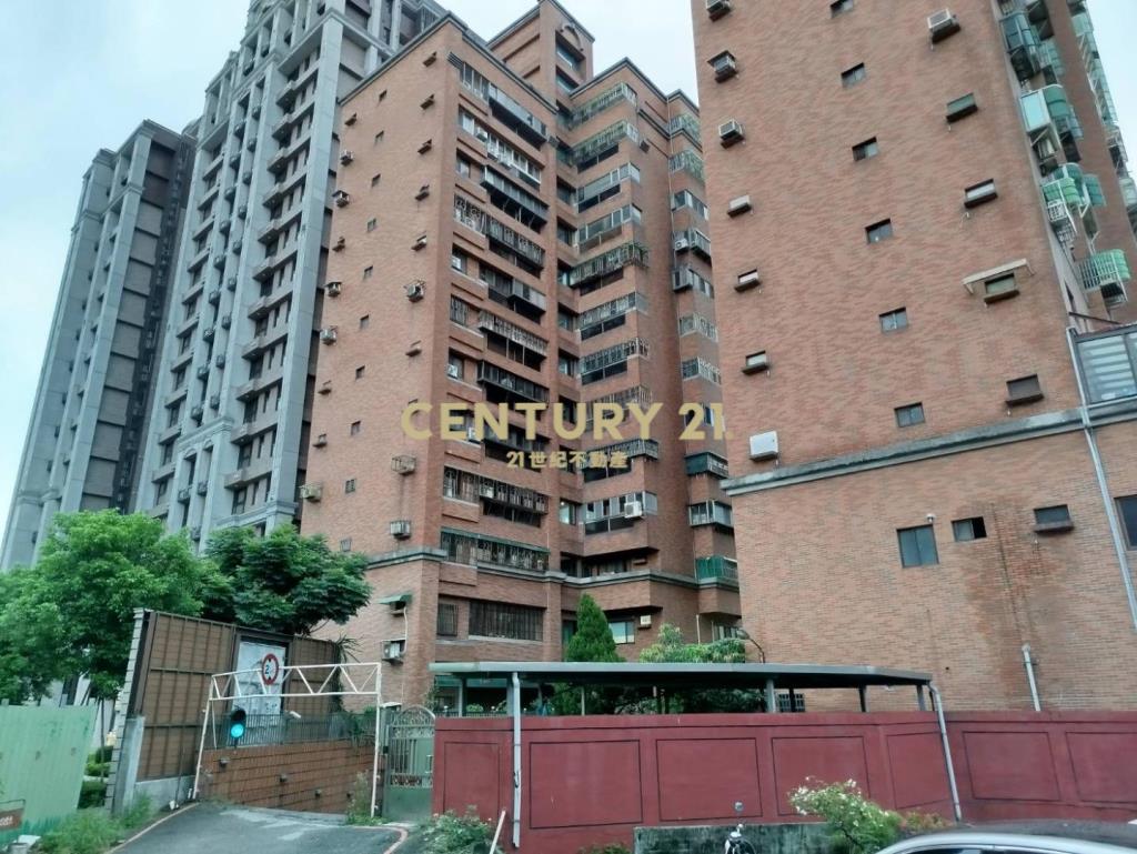 桃園夜市商業1+2樓店面 + 平面車位