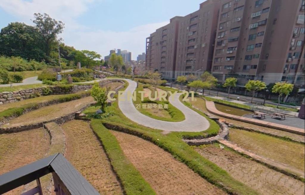 專任-桃園近梯田公園大坪數托兒辦公室