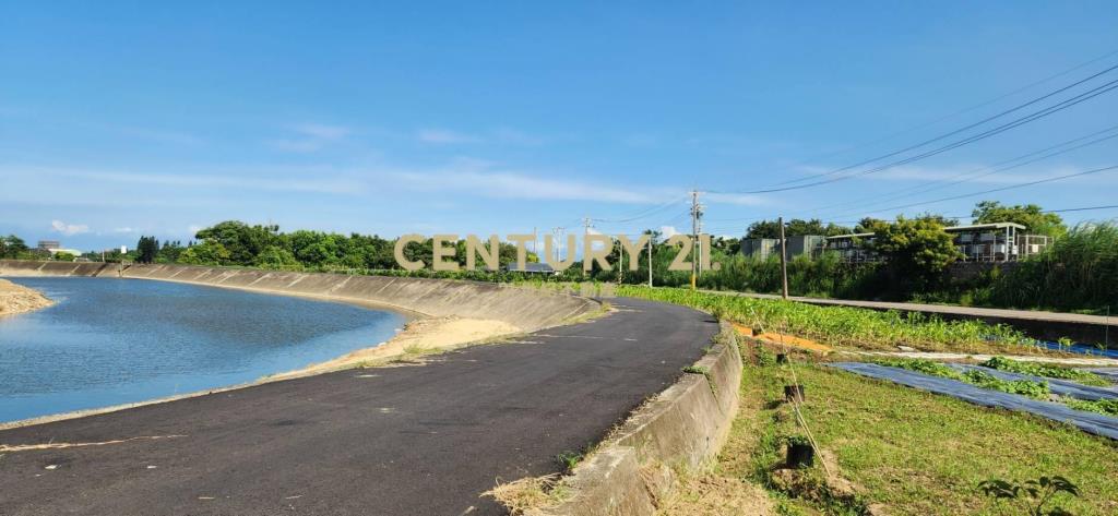 新竹縣新豐鄉崁頭段1818地號