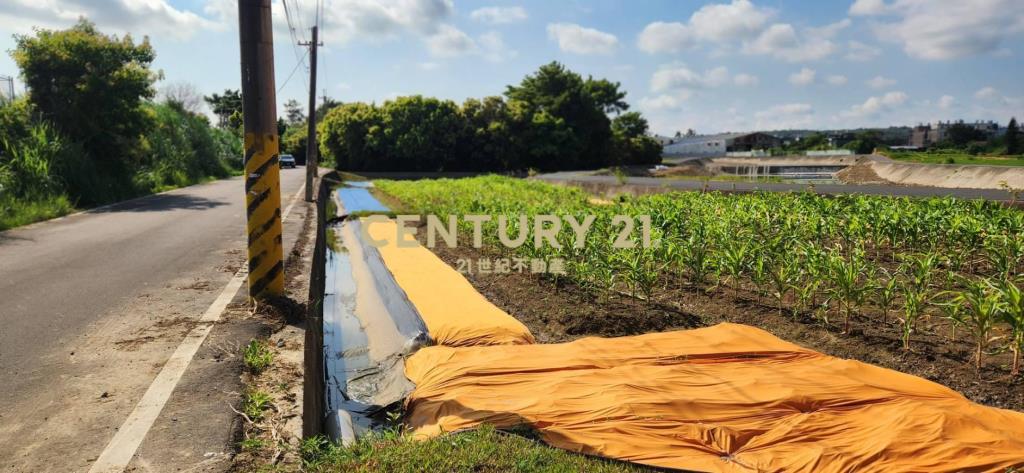 新竹縣新豐鄉崁頭段1818地號