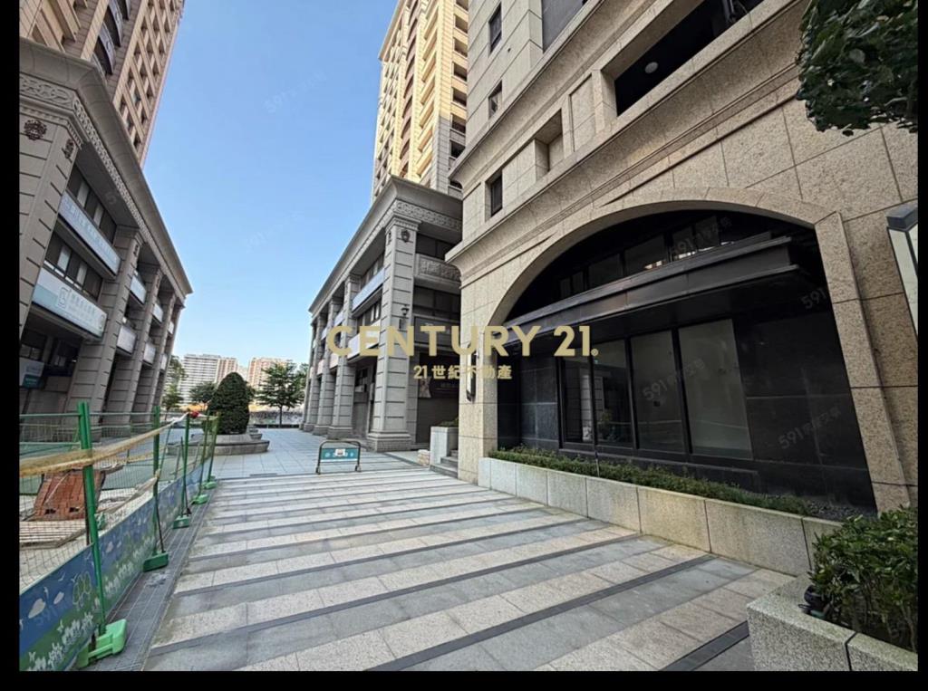 青埔Ａ18永麗花園站前廣場黃金店面