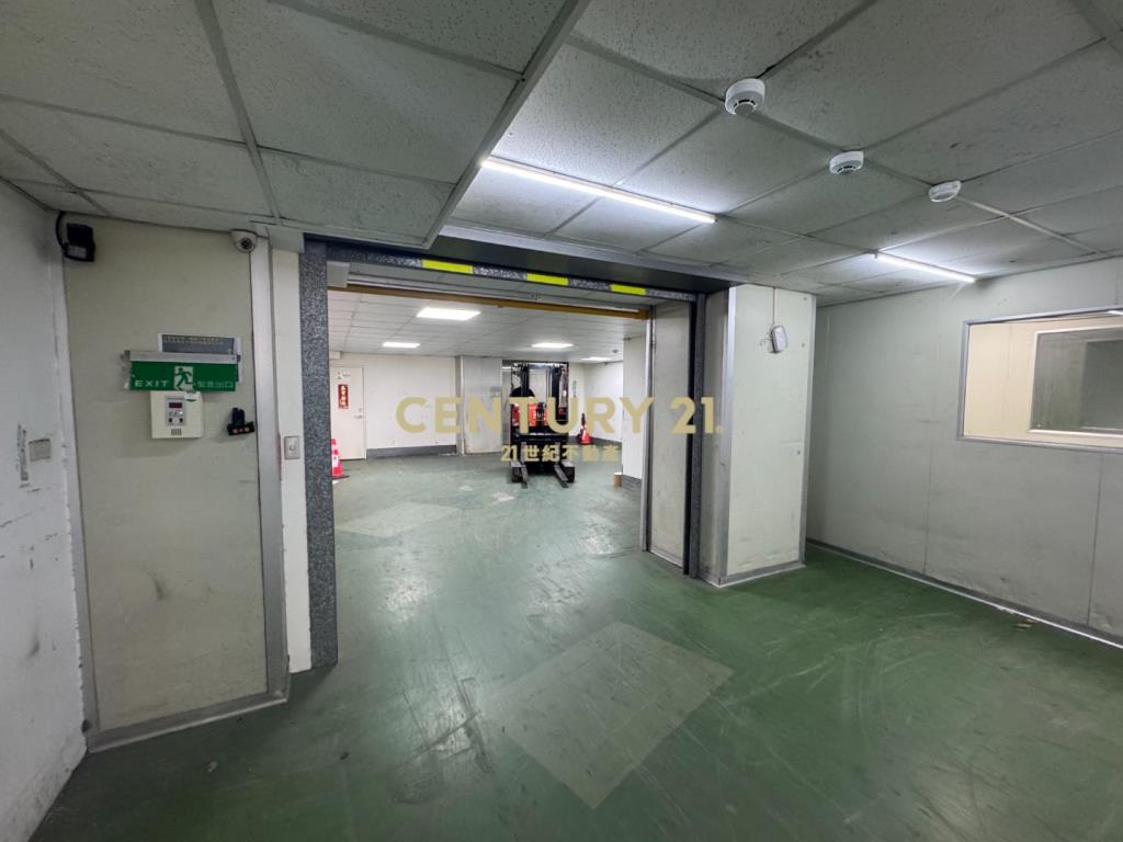 (租) 中壢工業區550坪RC廠辦