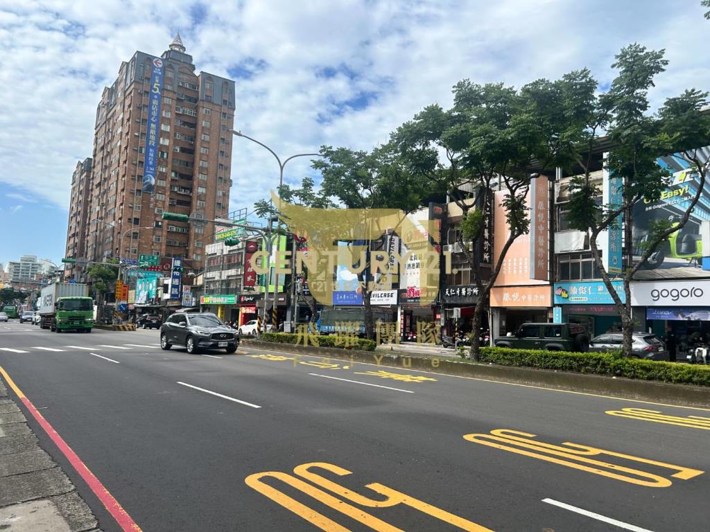 經國特區角地